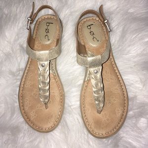 b.o.c. by Born gold thong strap sandal